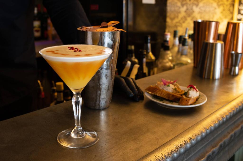 Cocktails signatures
